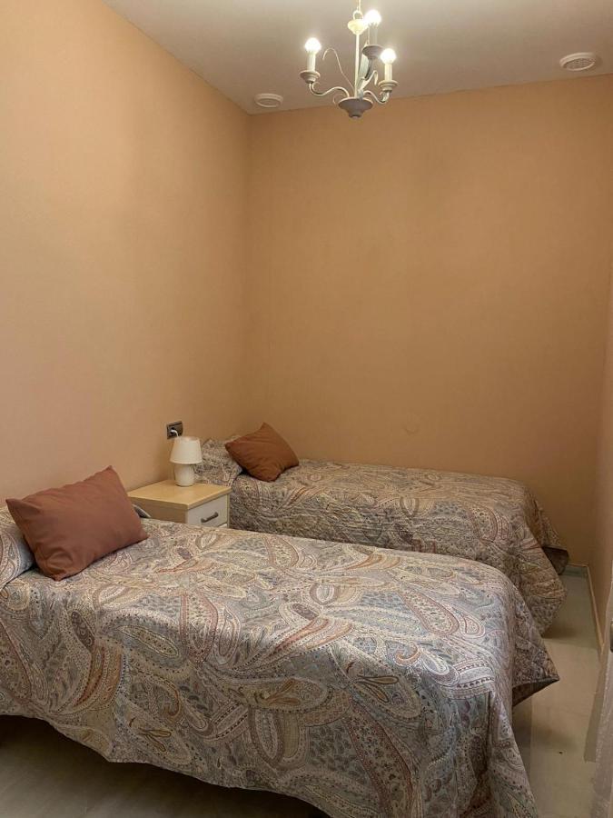 Apartamento Apartamento Cristóbal Colón Cádiz Exterior foto